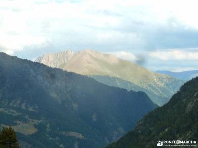 Andorra -- País de los Pirineos;parque natural del gorbeia chubasqueros montaña viaje con encanto ex